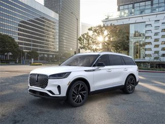 New 2025 Lincoln Aviator Reserve w/ Equipment Group 201A image 1