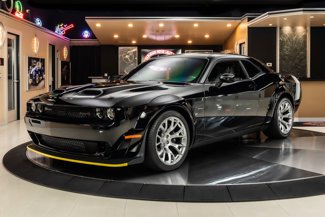 Used 2023 Dodge Challenger SRT Hellcat Redeye image 1