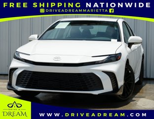 Used 2025 Toyota Camry SE image 1