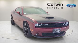 Used 2018 Dodge Challenger T/A w/ Quick Order Package 22P T/A image 1