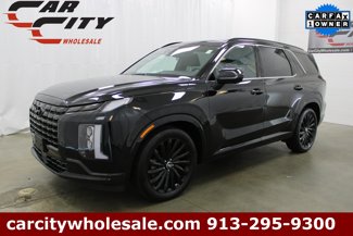Used 2024 Hyundai Palisade Calligraphy image 1
