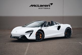 New 2025 McLaren Artura Spider image 1