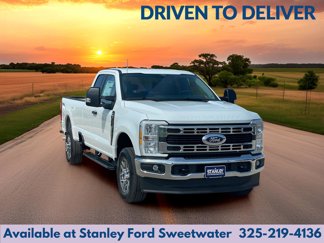 New 2025 Ford F350 XLT image 1