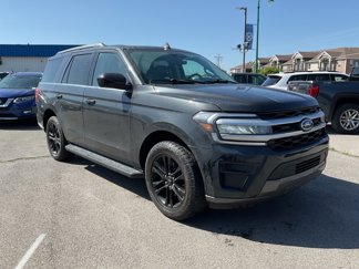 Used 2024 Ford Expedition XLT image 1