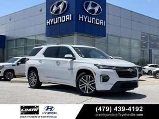 Used 2023 Chevrolet Traverse High Country image 1