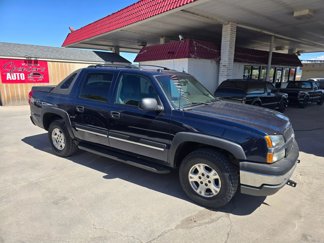 Used 2004 Chevrolet Avalanche Z71 w/ Sun And Sound Package image 1