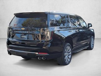 New 2026 Chevrolet Suburban Premier video 2