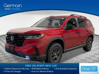 New 2025 Honda Pilot TrailSport image 1