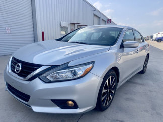Used 2018 Nissan Altima 2.5 SV image 1