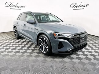 Used 2024 Audi Q8 e-tron Premium Plus w/ Premium Plus Package image 1