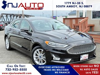 Used 2019 Ford Fusion Energi Titanium image 1
