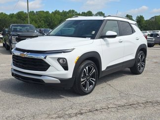 Used 2024 Chevrolet TrailBlazer LT w/ Convenience Package image 1