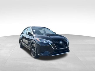 Used 2023 Nissan Kicks SV image 1