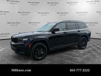 Used 2024 Jeep Grand Cherokee L Laredo image 1
