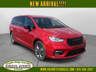 New 2026 Chrysler Pacifica Select image 1