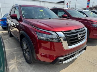 New 2025 Nissan Pathfinder SL image 1