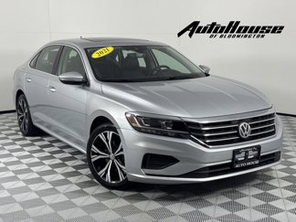 Used 2021 Volkswagen Passat 2.0T SE image 1