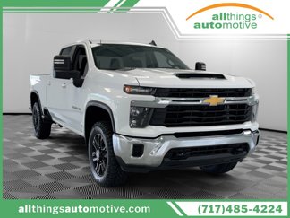 Used 2024 Chevrolet Silverado 2500 LT image 1