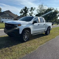 Used 2020 Chevrolet Silverado 1500 Custom Trail Boss w/ Custom Convenience Package image 1