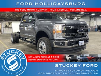 New 2025 Ford F450 XLT w/ XLT Value Package image 1