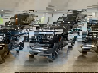 Used 2023 Rivian R1S Adventure image 1