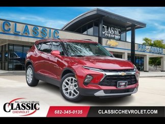 Used 2025 Chevrolet Blazer LT w/ Convenience Package image 1