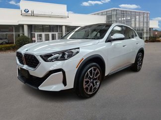 Used 2025 BMW X2 xDrive28i w/ Premium Package image 1