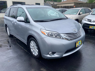 Used 2017 Toyota Sienna Limited Premium image 1