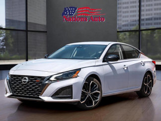 Used 2023 Nissan Altima 2.5 SR w/ SR Premium Package image 1