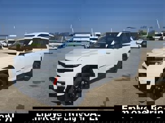 New 2025 Jeep Grand Cherokee L Limited image 1