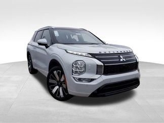 New 2025 Mitsubishi Outlander SEL image 1