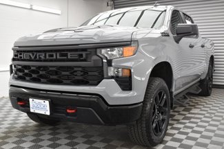 Used 2024 Chevrolet Silverado 1500 Custom Trail Boss w/ LPO, Dark Essentials Package image 1