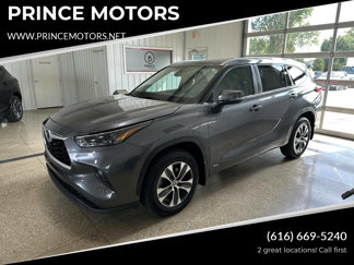 Used 2023 Toyota Highlander XLE image 1