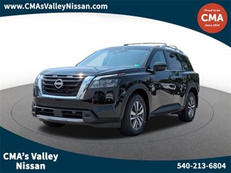 New 2025 Nissan Pathfinder SL image 1