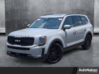 Used 2022 Kia Telluride SX w/ Nightfall Edition Package image 1