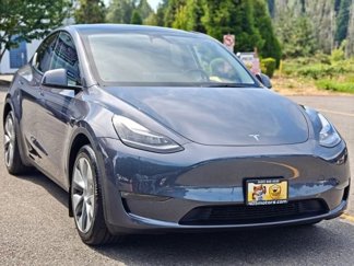 Used 2022 Tesla Model Y Long Range image 1