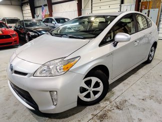 Used 2015 Toyota Prius Four image 1