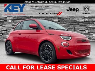 New 2024 FIAT 500 e (RED) image 1
