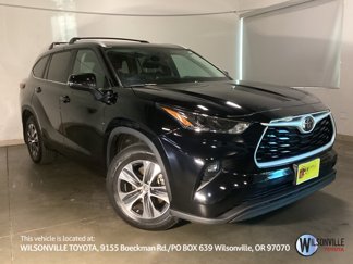 Certified 2024 Toyota Highlander XLE image 1