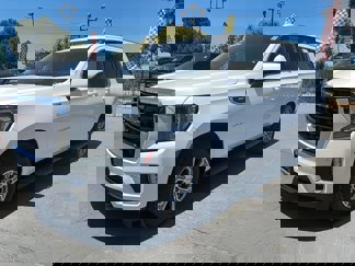 Used 2021 GMC Yukon XL SLE w/ Gmc Pro Safety Plus Package image 1