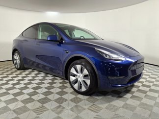 Used 2020 Tesla Model Y Long Range image 1