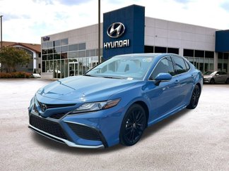 Used 2023 Toyota Camry XSE image 1