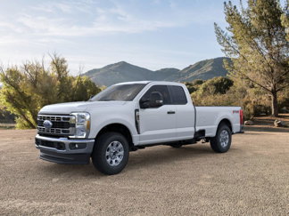 New 2025 Ford F250 XLT image 1
