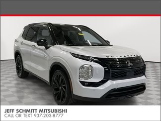New 2025 Mitsubishi Outlander SEL Black Edition image 1