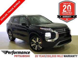 New 2025 Mitsubishi Outlander SEL image 1