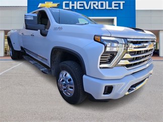 New 2025 Chevrolet Silverado 3500 High Country w/ High Country Premium Package image 1