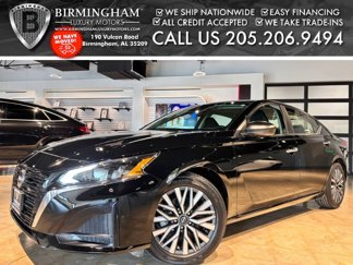 Used 2024 Nissan Altima 2.5 SV image 1
