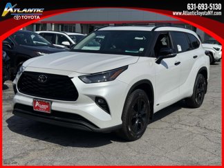 New 2025 Toyota Highlander XLE image 1