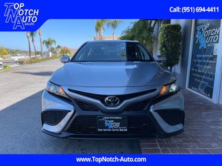 Used 2024 Toyota Camry SE image 1