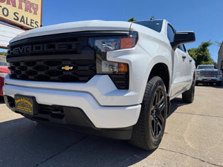 Used 2024 Chevrolet Silverado 1500 Custom image 1